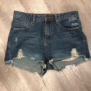 Liquor & Poker Denim Distressed Shorts Size 6